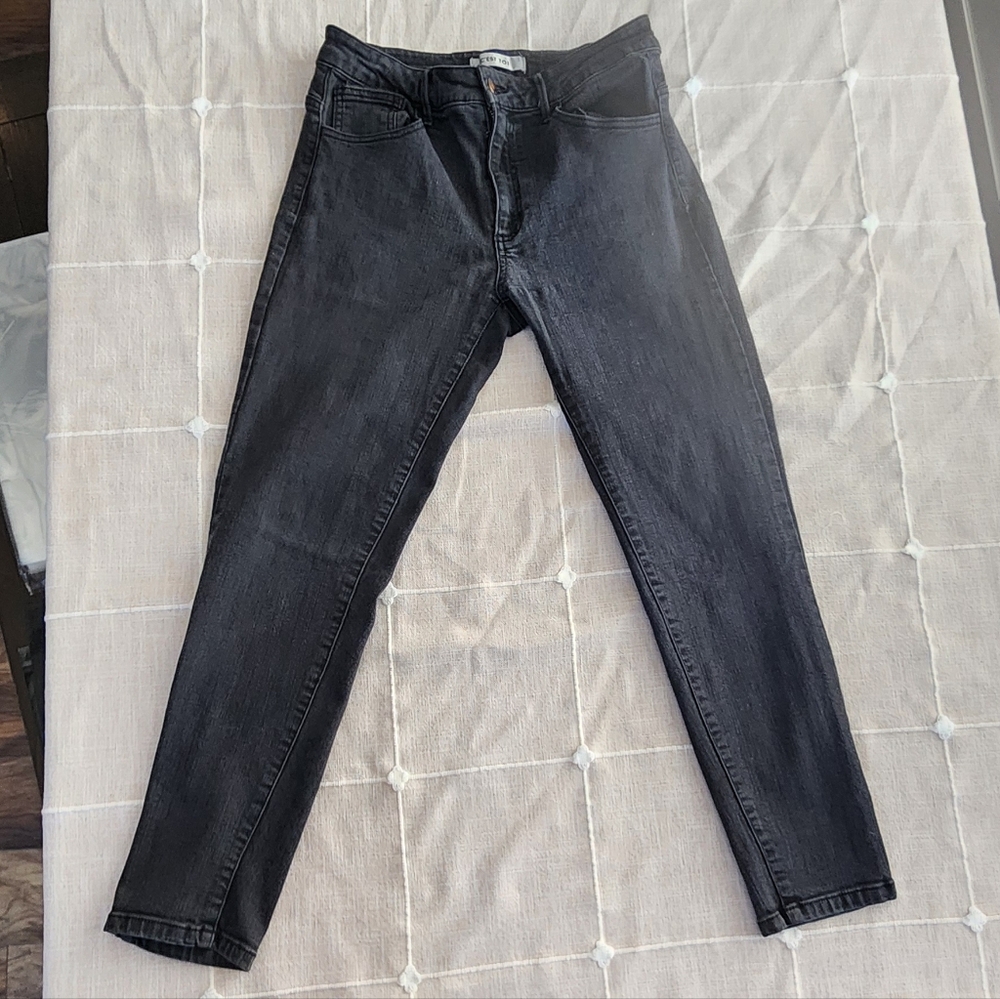 C’est Toi Women’s Jeans – Size 11 (26” Waist, Inseam 29”) Black Skinny